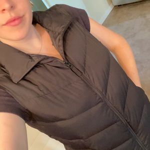 Black Lands End Vest